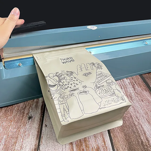 Custom Printed Coffee Pouches4
